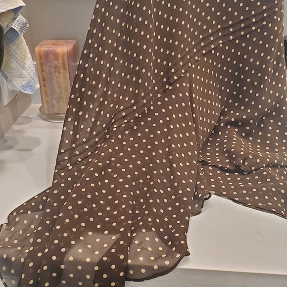 Dress - Picture 5 of 7